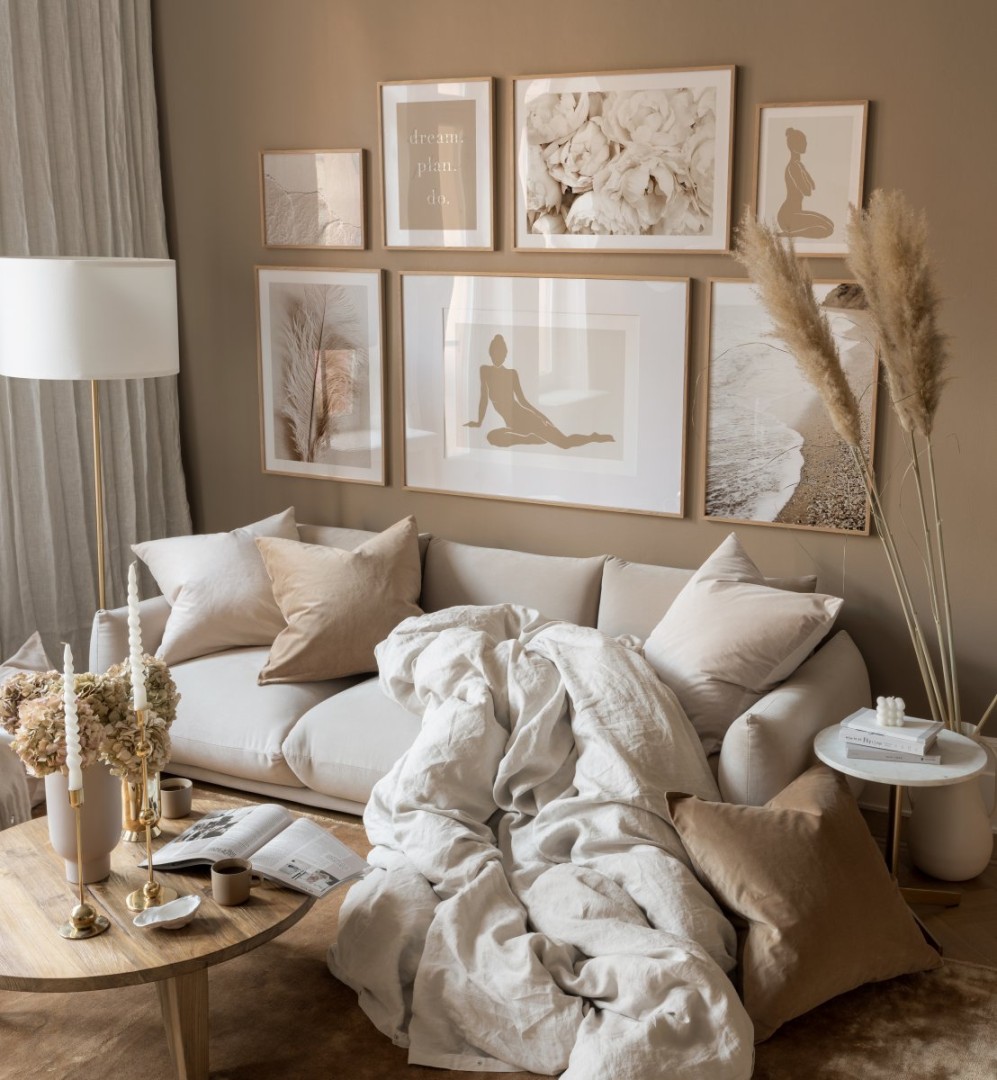 Laid-back illustrations and photographs in beige for a living room.